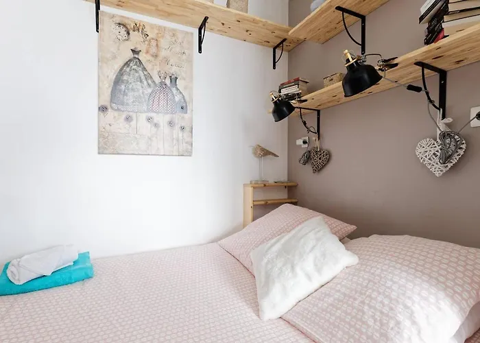 Апартаменты La Fleur D Avec Son Parking