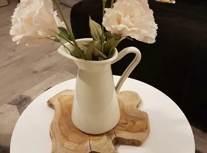 Апартаменты La Fleur D Avec Son Parking *