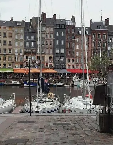 La Fleur D Avec Son Parking Apartment